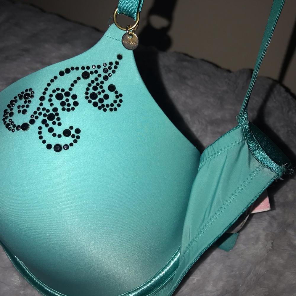 VS Bra Very Sexy